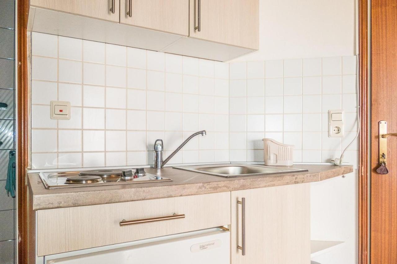 Apartments Pahljina Palit Eksteriør billede