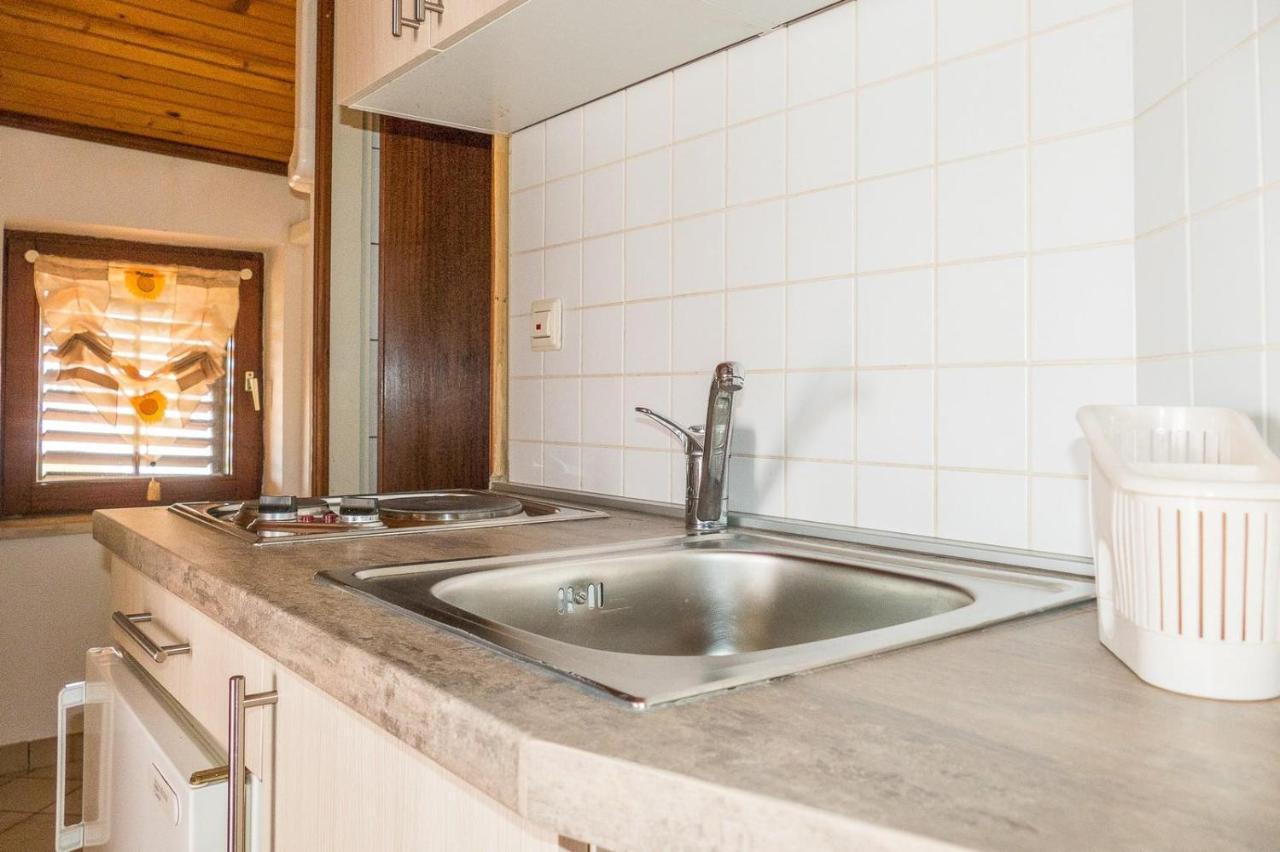Apartments Pahljina Palit Eksteriør billede